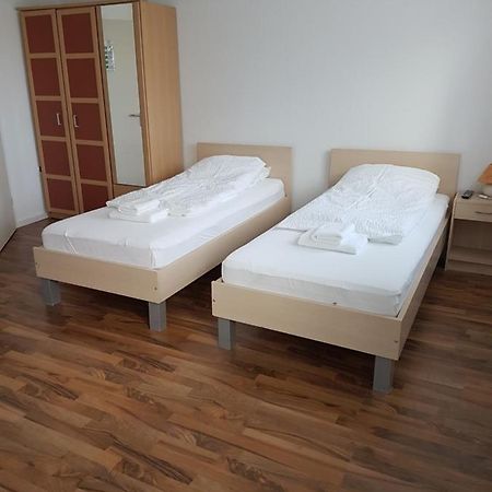 Hotel Kriftelerhof Extérieur photo