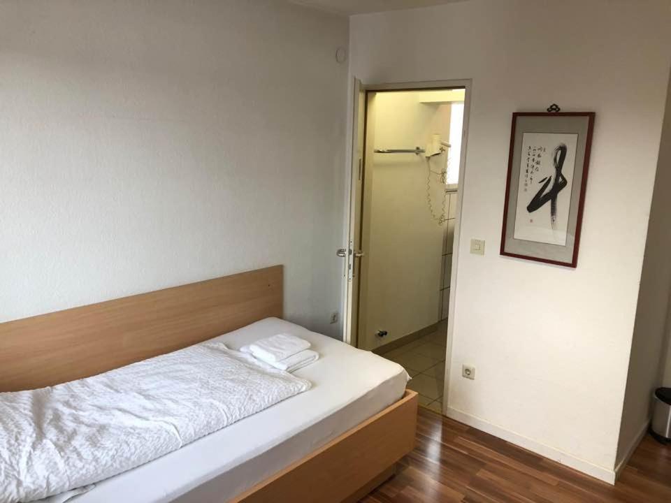 Hotel Kriftelerhof Extérieur photo