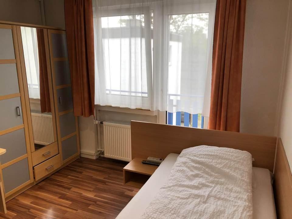 Hotel Kriftelerhof Extérieur photo